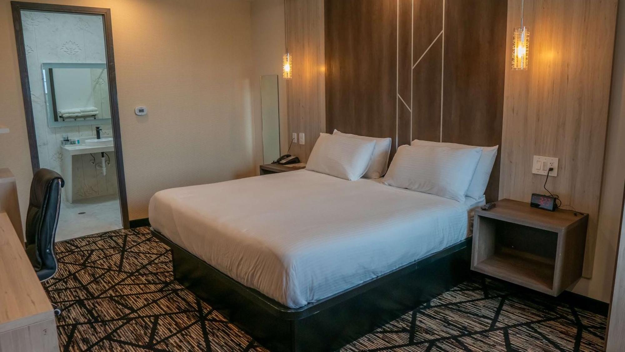 Surestay Hotel By Best Western Houston Southeast Саут-Хьюстон Экстерьер фото